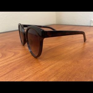 Jones New York sunglasses